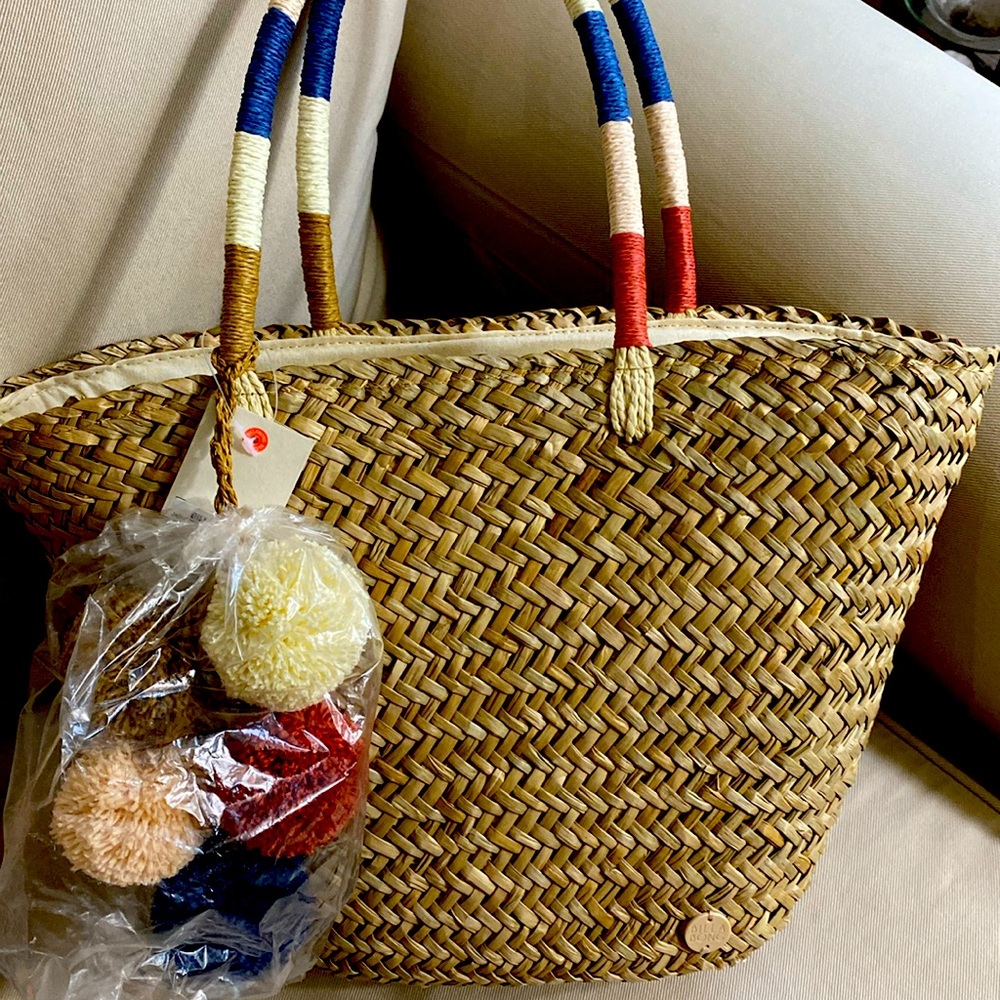 Billabong straw tote .